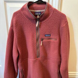 Patagonia 1/2 Zip Fleece in Coral/Pink - Women's L/XL
